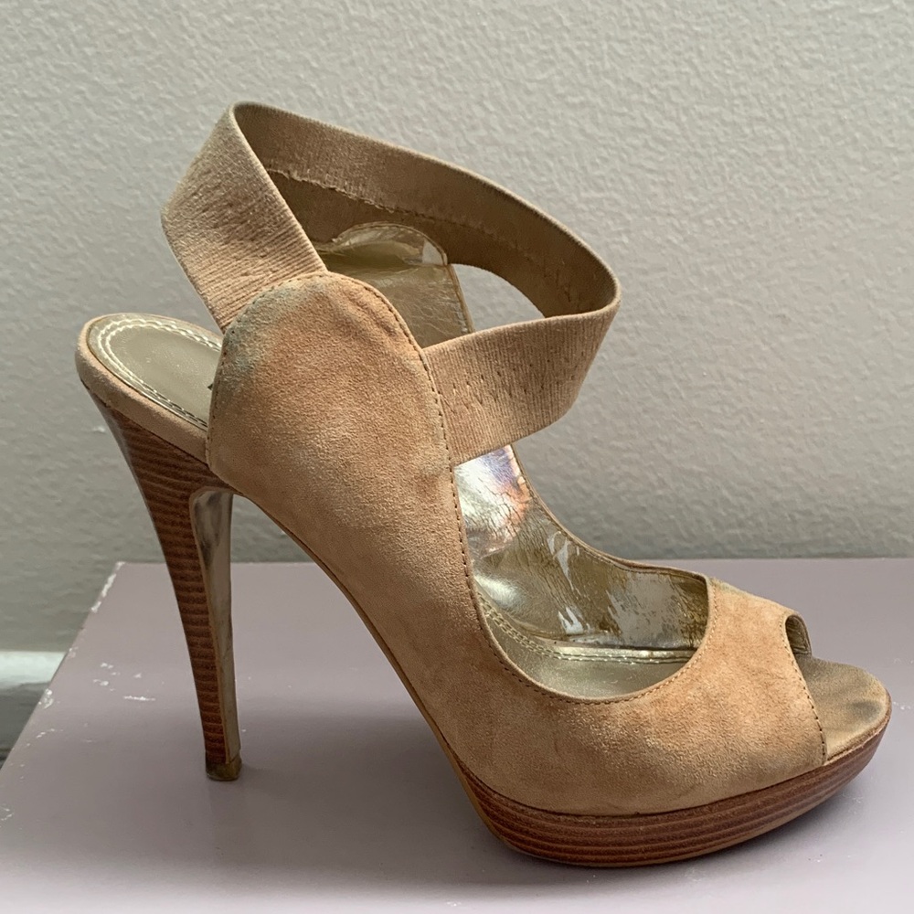 Bakers Tan Peep-Toe Heels